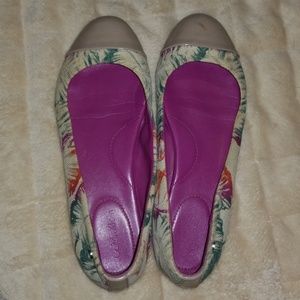 Calvin Klein canvas flats